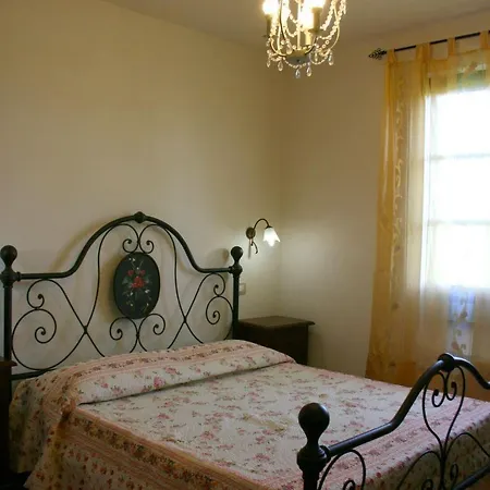 Fratticciola Sleeps 6 Pool Air Con Wifi Appartement Cortona